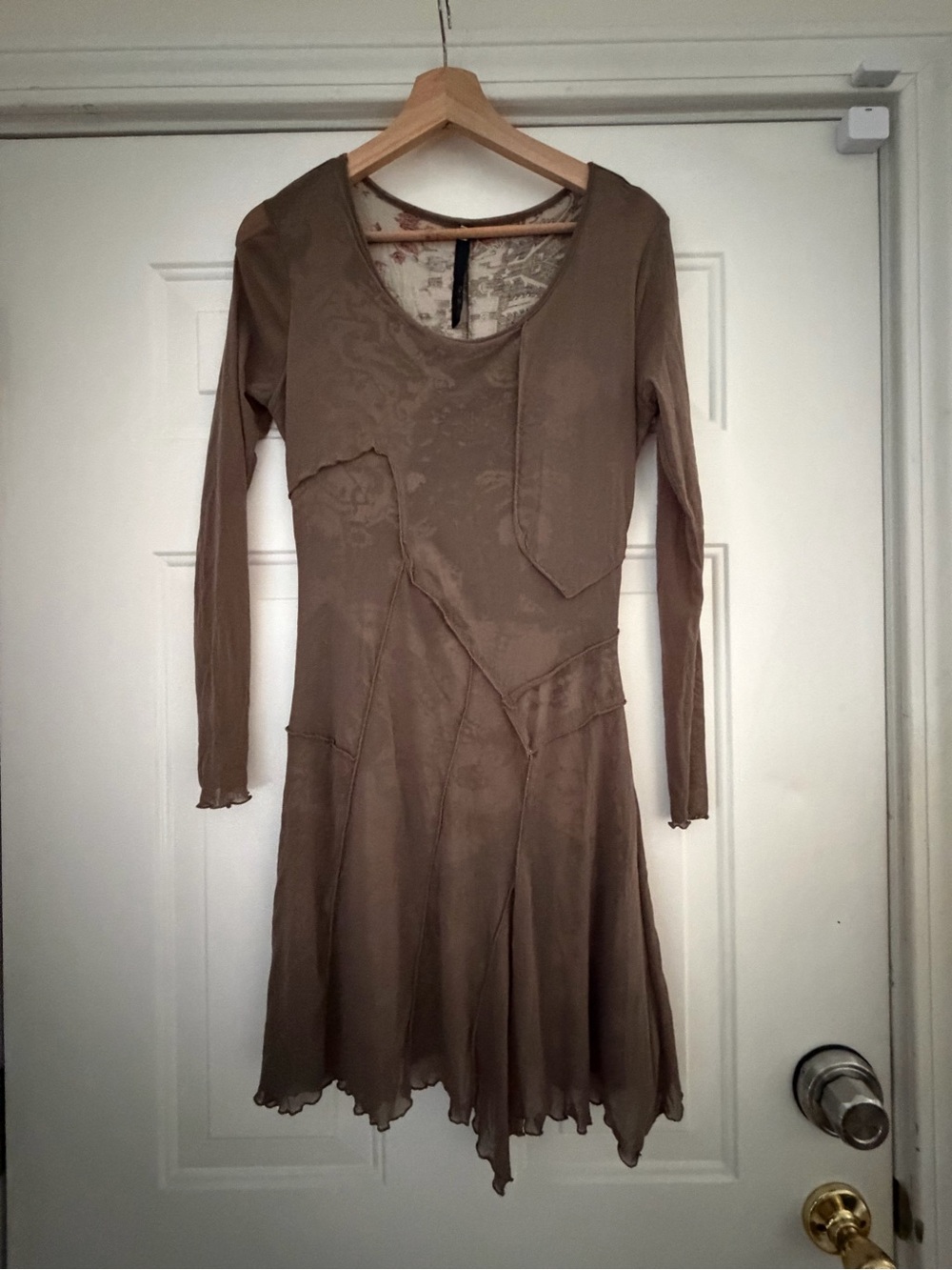 INIZIO Women's Mesh Long Sleeve Taupe Lettuce Hem Dress. Sz L